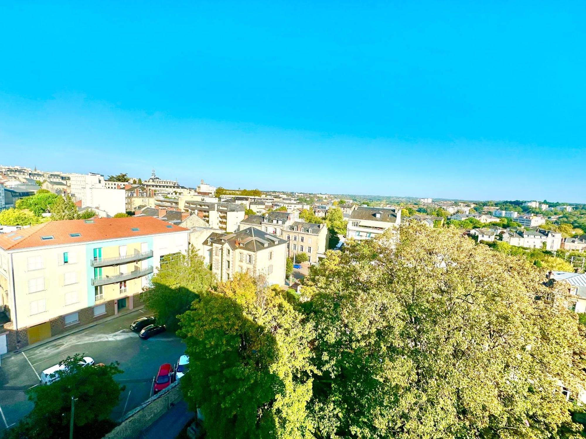 Le Baudin Avec Vue Sur Limoges Διαμέρισμα Εξωτερικό φωτογραφία