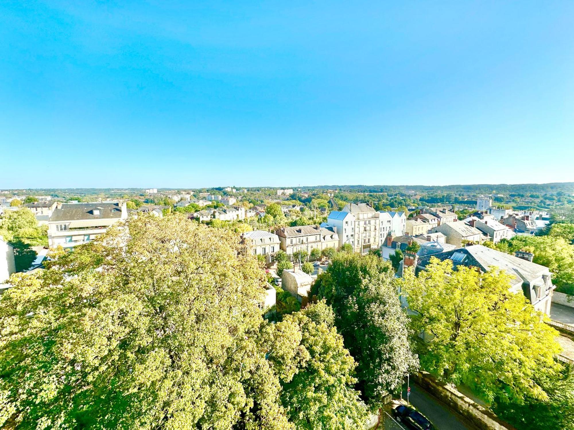 Le Baudin Avec Vue Sur Limoges Διαμέρισμα Εξωτερικό φωτογραφία